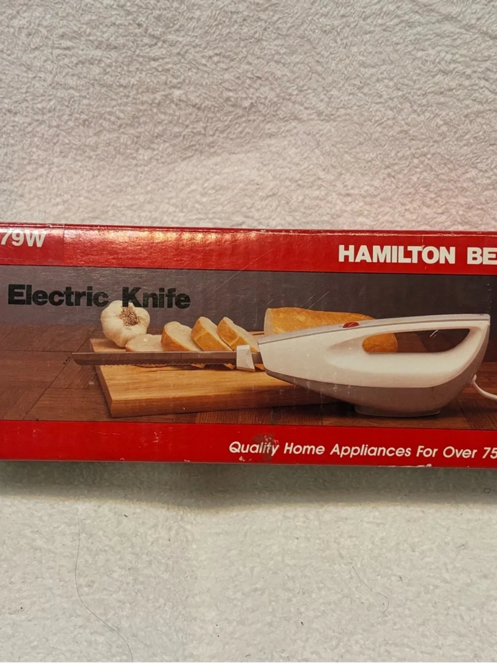Hamilton Beach White Electric knife stainless steel blade in box